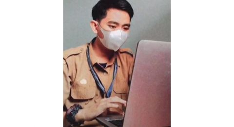 Dulu Selalu Ranking, Seorang Guru Honorer yang Dihina Teman Beri Jawaban Menohok