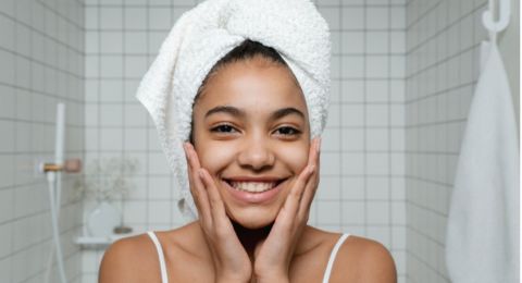 5 Kebiasaan yang Harus Dihindari Jika Ingin Kulit Sehat dan Glowing