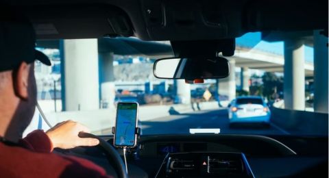 Customer Pesan Ojol Satu Mobil untuk 10 Orang, Begini Jawaban Menohok Driver Tanpa Emosi
