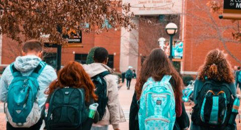 4 Hal yang Harus Dipersiapkan Sebelum Kuliah Offline