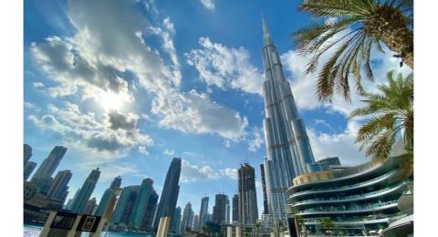 Enaknya Jadi Warga Negara Uni Emirat Arab Dapat Fasilitas Mewah Gratis, Netizen Indonesia: Spill Syarat Pindah