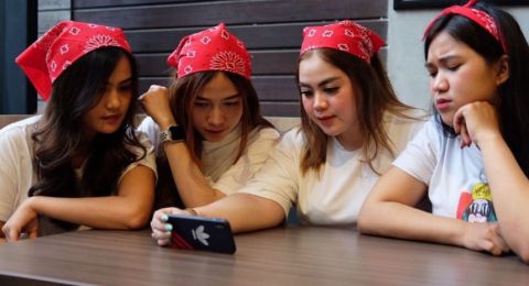 Pelayan Karen's Diner Jakarta Diprotes Kurang Galak, Warganet: Cringe Banget