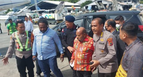 Profil Lukas Enembe, Gubernur Papua Politikus Demokrat yang Ditangkap KPK