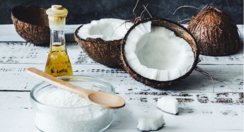 Jarang Diketahui! 3 Manfaat Minyak Kelapa Bagi Kesehatan