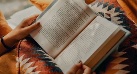 Mewujudkan Generasi Bangsa yang Pandai Melalui Literasi