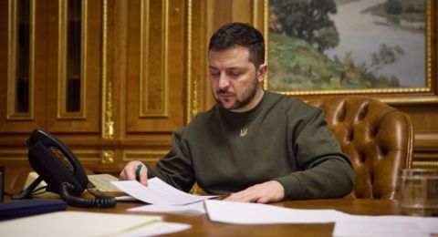 Rusia Diisukan Siapkan Serangan Udara, Ukraina Kini Butuh Pesawat Tempur