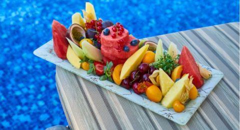 Selain Menyegarkan, 5 Buah Ini juga Aman Dikonsumsi untuk Penderita Stroke!