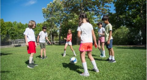 Anak Alami Obesitas? Ini 5 Olahraga Menyenangkan bisa Turunkan Berat Badan