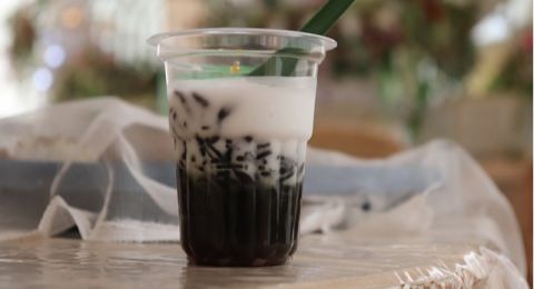 6 Manfaat Cincau Hitam bagi Kesehatan Tubuh, Bukan Sekadar Minuman!