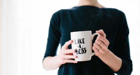 4 Zodiak Pendiam yang Unggul saat Diberi Kesempatan Memimpin, Ada Libra!