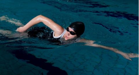 5 Tips Berolahraga di Tengah Cuaca yang Panas, Salah Satunya Perhatikan Pakaian