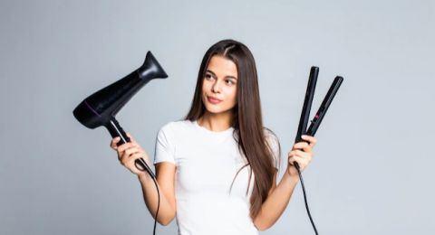 4 Tips Sederhana untuk Mengurangi Kerusakan Akibat Catok Rambut
