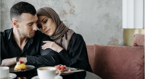 6 Cara Efektif untuk Mempertahankan Hubungan Meski Sibuk Tanpa Banyak Chat