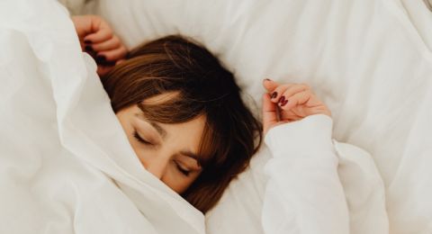 5 Tips Ampuh agar Cepat Tidur Nyenyak dan Berkualitas