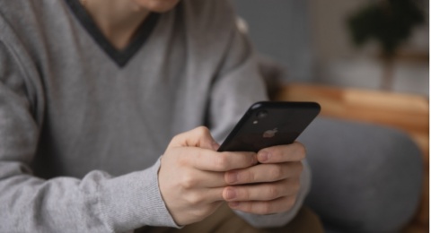 Waspadai Deepfake! 7 Tips Cegah Penipuan Digital