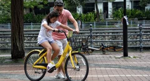 10 Kalimat yang Tidak Boleh Diucapkan Seorang Ayah pada Anaknya