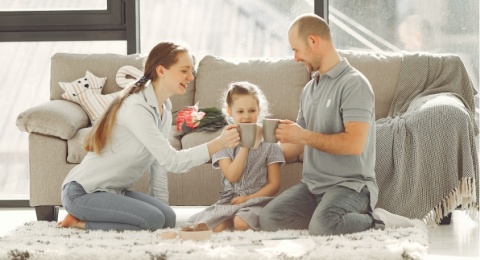 Perbedaan Gaya Parenting dari 4 Negara Ini Bisa Kamu Jadikan Referensi!
