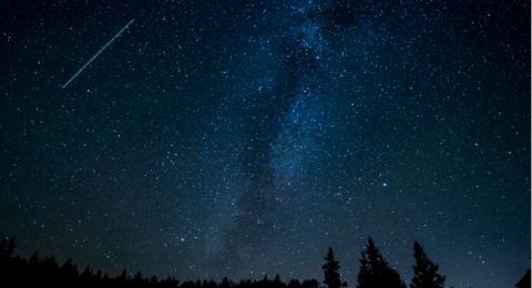 Catat! Akhir Pekan Ini adalah Waktu Terbaik Melihat Hujan Meteor Orionid