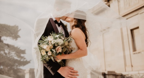 Berencana Menikah Muda? Perhatikan 5 Hal ini untuk Persiapan Pernikahanmu