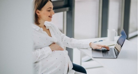 4 Hak dan Perlindungan bagi Perempuan Hamil di Lingkungan Kerja yang Kerap Diabaikan