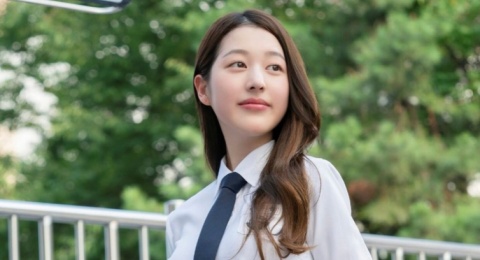 5 Tips Makeup Look Jang Da Ah di 'Pyramid Game', Mudah Dicoba!