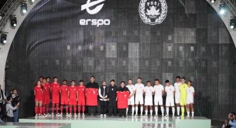 Perkenalkan Desain Baru, Shin Tae-yong Justru Kritik Kualitas Jersey Timnas Indonesia