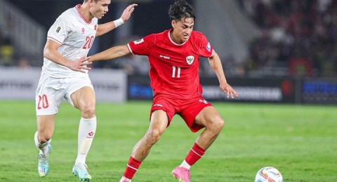 Kurang Kontribusi di Laga Pertama, Rafael Struick Akan Dicadangkan?