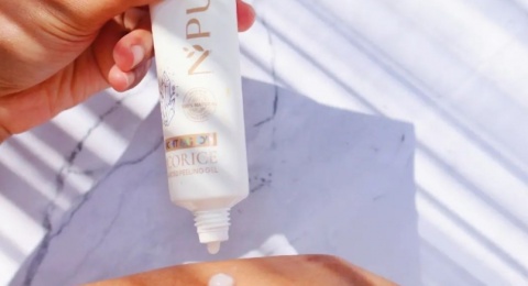 3 Rekomendasi Exfoliating Gel Lokal Mencerahkan Wajah, Gak Bikin Perih