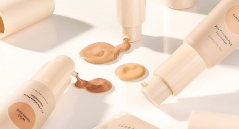 4 Rekomendasi Mineral Foundation Terbaik yang Aman untuk Kulit Sensitif