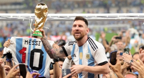 4 Persamaan Debut Pratama Arhan dengan Lionel Messi, Ternyata Seidentik Itu?