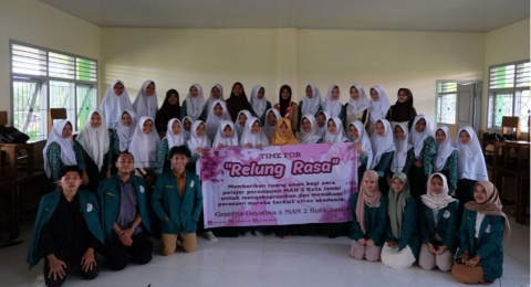 Komunitas Grantha Dayatina Edukasi Stres Akademik Siswi MAN 2 Kota Jambi