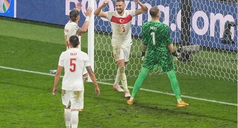 Piala Euro 2024: Jegal Austria, Turki Ditunggu Belanda di Perempat Final!