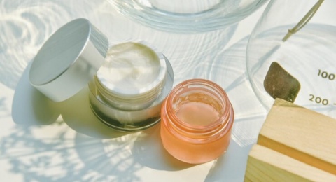 3 Moisturizer Lokal Mengandung Probiotik, Ampuh Perbaiki Skin Barrier