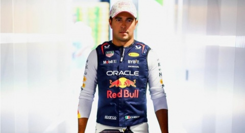 Red Bull Pertahankan Sergio Perez, Ada Campur Tangan Liberty Media?