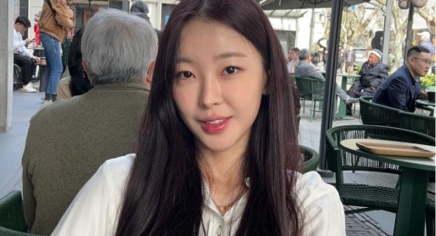 Sontek 4 Daily Outfit Simpel ala Go Won Hee, Tampil Keren Setiap Hari!