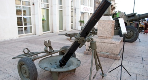 TNI-AD Berencana Beli Sistem Mortar 120 mm Terbaru, Ini Spesifikasinya!