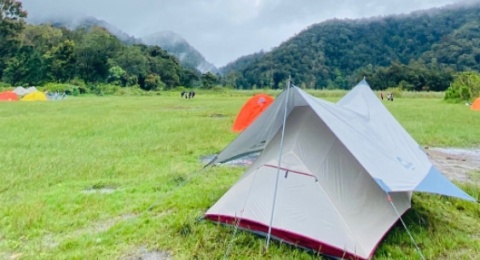 7 Rekomendasi Tempat Camping di Kabupaten Bandung yang Wajib Dikunjungi