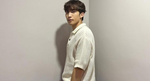 4 Look OOTD Chic ala Lee Sang-yi Ini Bisa Jadi Inspirasi Gaya Harianmu!