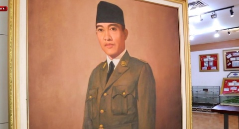 Mengunjungi Wisata Religi Makam Bung Karno, Ada Lukisan Jantung Berdetak