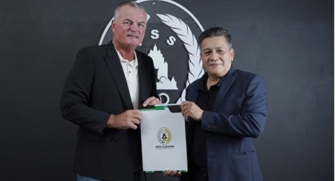 Ditujuk Jadi Pelatih PSS Sleman, Mazola Junior Pantau Sepak Bola Indonesia