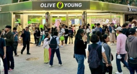 3 Serum Niacinamide Best Seller di Olive Young Korea Cerahkan Kulit Kusam
