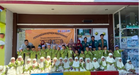 Cegah Adiksi Gawai, Dosen Psikologi UNJA Pengabdian di TK An-Nahl Jambi