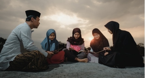 Dilema Guru Honorer: Ketika Mendidik Berujung Tuntutan