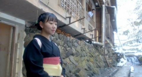 Review Film River, Terjebak dalam Pusaran Waktu