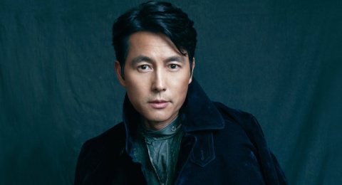 Jung Woo-sung Angkat Suara Bahas Anak di Blue Dragon Film Awards 2024