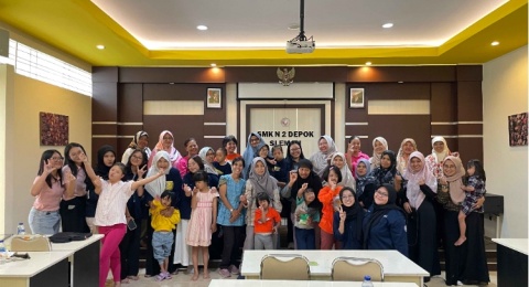 POTADS DIY Edukasi Orang Tua tentang Kesehatan Gigi Anak Down Syndrome