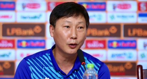 Singgung Timnas Indonesia dan Thailand, Pelatih Vietnam Pede Capai Final Piala AFF 2024