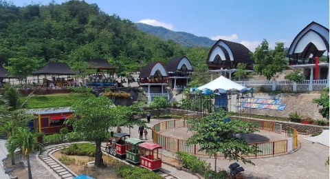 Kunjungi Wisata Pasir Gibug, Pilihan Tempat Liburan Akhir Tahun di Brebes