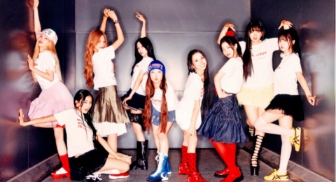 TWICE Jadi Girl Group K-Pop Pertama dengan 6 Album di Top 10 Billboard 200