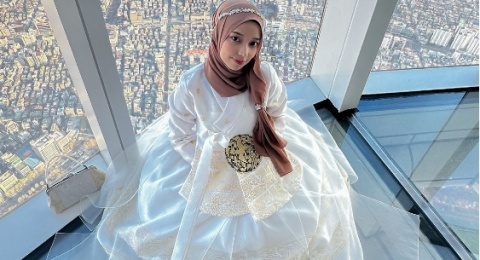 4 Gaya OOTD Hijab ala Gen Z dari Windy Fajriah, Bikin Kamu Auto Hits!
